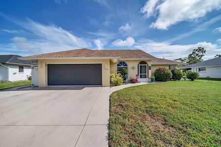 9266 Carnation Ave Englewood, FL 34224