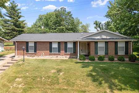 750 Sherwick Terr Manchester, MO 63021