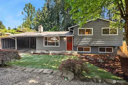 1924 214th St SW Lynnwood, WA 98036