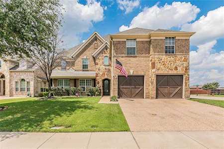 6943 Sea Harbor Drive Grand Prairie, TX 75054