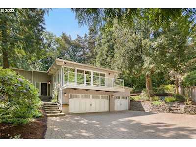 6825 SW Gable PKWY Portland, OR 97225