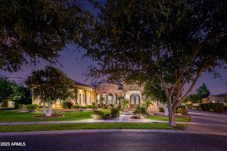 2021 N Pomelo Street Mesa, AZ 85215