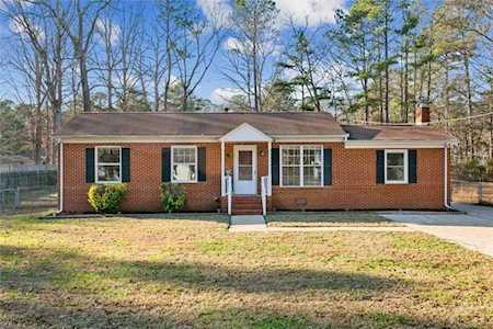113 Williamson Dr Williamsburg, VA 23188