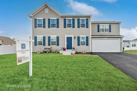 2061 Whitekirk Ln Yorkville, IL 60560