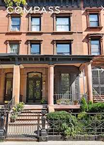 473 Clinton Ave #2 Brooklyn, NY 11238