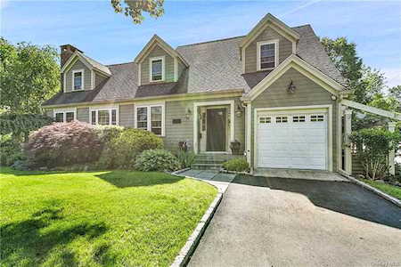 31 Leland Avenue Pleasantville, NY 10570