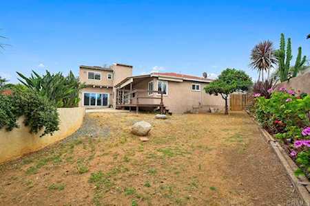 182 Corte Helena Chula Vista, CA 91910