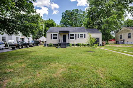 2710 Live Oak Rd Nashville, TN 37210