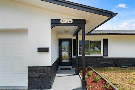 4124 Headsail Dr New Port Richey, FL 34652
