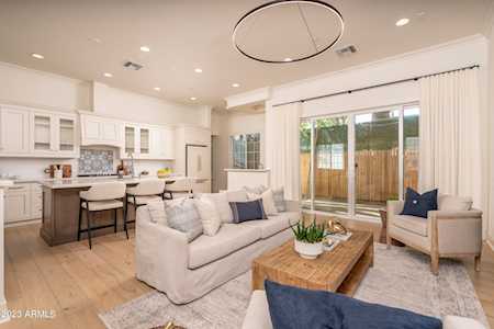 4017 N 40th Street #1 Phoenix, AZ 85018