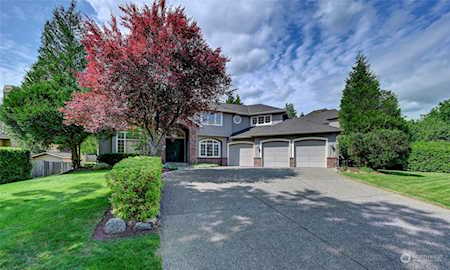 26634 SE 18th St Sammamish, WA 98075