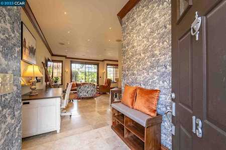 51 Eagle Lake Ct #13 San Ramon, CA 94582