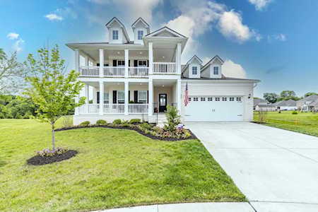209 Heydon Ct Nolensville, TN 37135