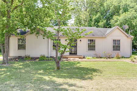 164 Timberlake Dr Hendersonville, TN 37075
