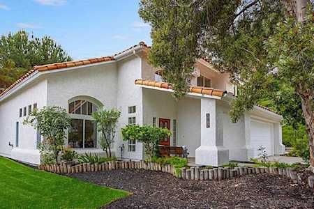 1787 Crystal Ridge Way Vista, CA 92081