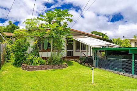 1908 Lei Momi Place Wahiawa, HI 96786