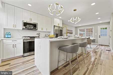 1217 Gibbon St Alexandria, VA 22314