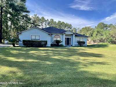 422 Jax Estates DR N Jacksonville, FL 32218