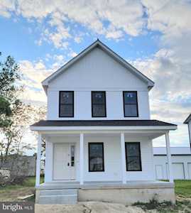 49 Sanford St Felton, DE 19943