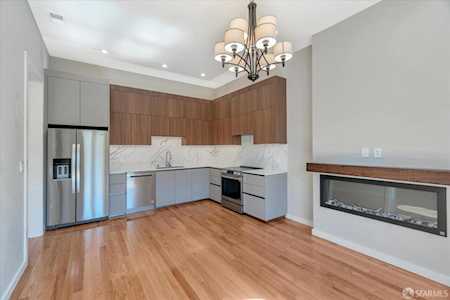 1011 South South Van Ness Avenue San Francisco, CA 94110