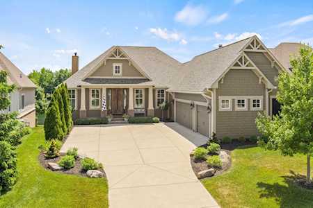 11507 Golden Willow Dr Zionsville, IN 46077