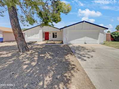 1812 W Rosal Drive Chandler, AZ 85224