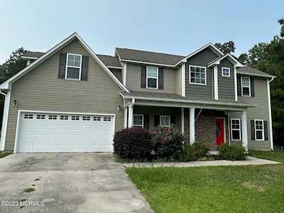 104 Catrush Lane Rocky Point, NC 28425