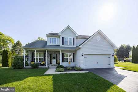 30 Ashley Circle Gilbertsville, PA 19525