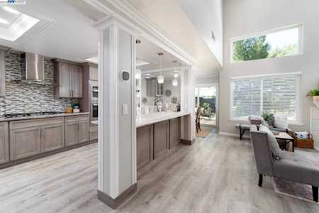 2039 Galloway Cmn Livermore, CA 94551