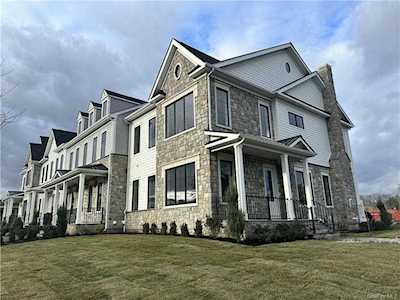 1 Lila Ln #40 Chappaqua, NY 10514