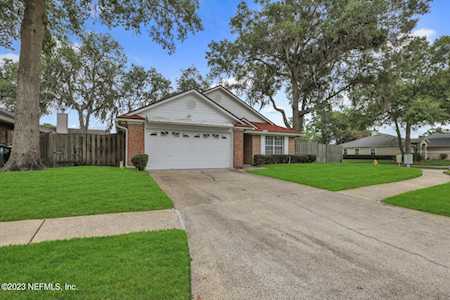 4897 Frost Lake DR Jacksonville, FL 32258