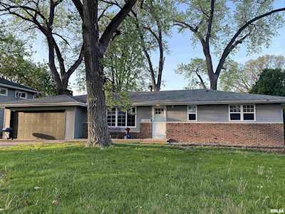 1504 W Christine Ave Peoria, IL 61614