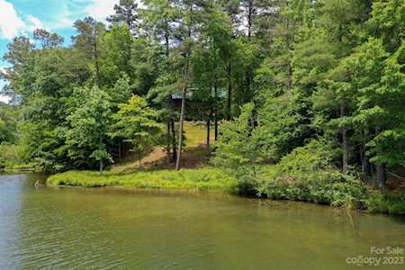 230 Mallard Rd Lake Lure, NC 28746