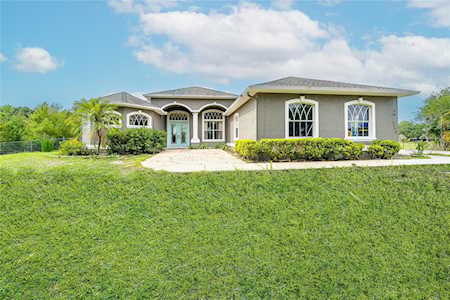 26620 Easy St Wesley Chapel, FL 33544
