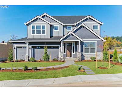 15342 SE Legacy ST #249 Happy Valley, OR 97086