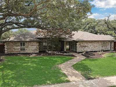 5832 Pathfinder Trail Plano, TX 75093