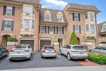 13-22 208th #1605 Bayside, NY 11360
