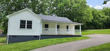 8882 Old King Hollow Rd Mount Pleasant, TN 38474