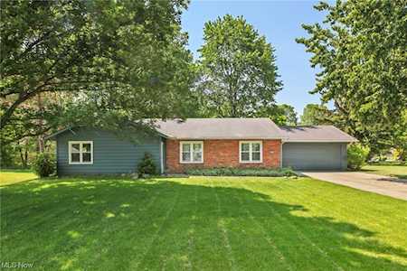4945 Shady Moss Ln North Ridgeville, OH 44039