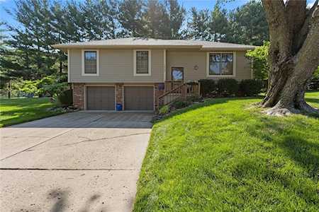1413 SE 1st Terrace Lee's Summit, MO 64063