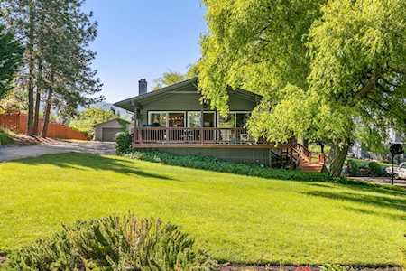 1604 Highcrest Dr Medford, OR 97504