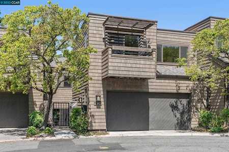 1924 Aspenridge Ct Walnut Creek, CA 94597