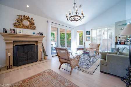 7586 Boca Raton Dr Las Vegas, NV 89113