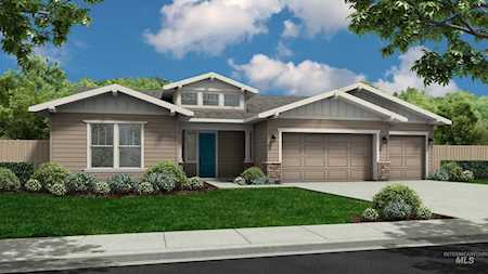 2208 N Farmview Ave Middleton, ID 83644
