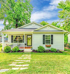 2714 Carson Ave Knoxville, TN 37917