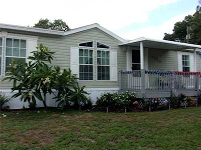 37318 Tropical Dr Zephyrhills, FL 33541