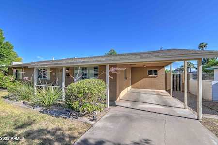 4301 E Turney Avenue Phoenix, AZ 85018