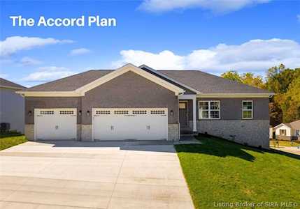 4002 Cedar Hill Ct Floyds Knobs, IN 47119