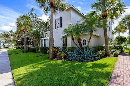 10783 SW West Park Avenue Port St Lucie, FL 34987