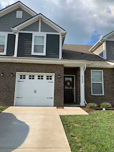 4216 Aragorn Way Murfreesboro, TN 37128
